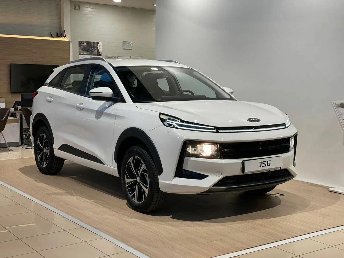 Jac JS6 по цене от 1 199 000 рублей