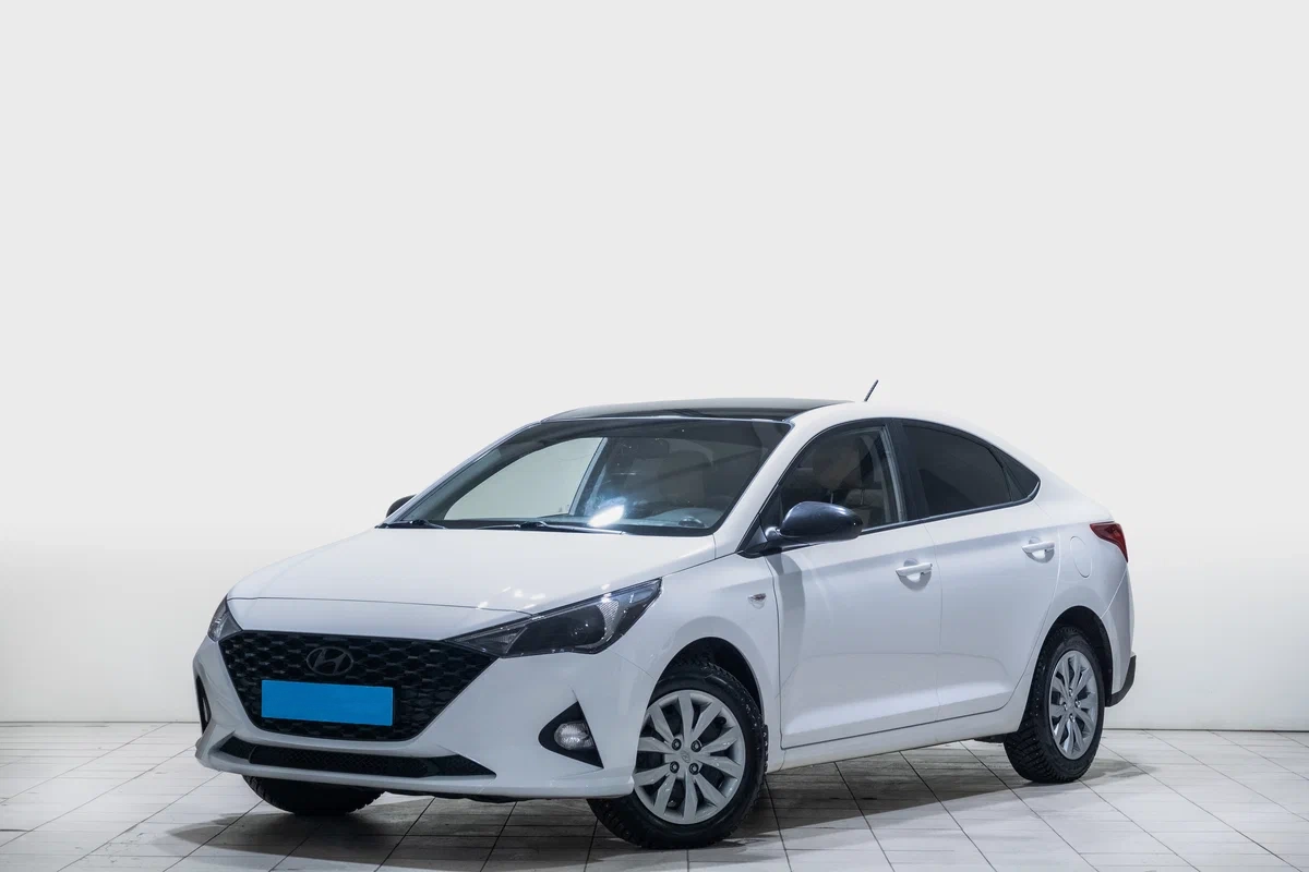 Hyundai Solaris купить в Сургуте