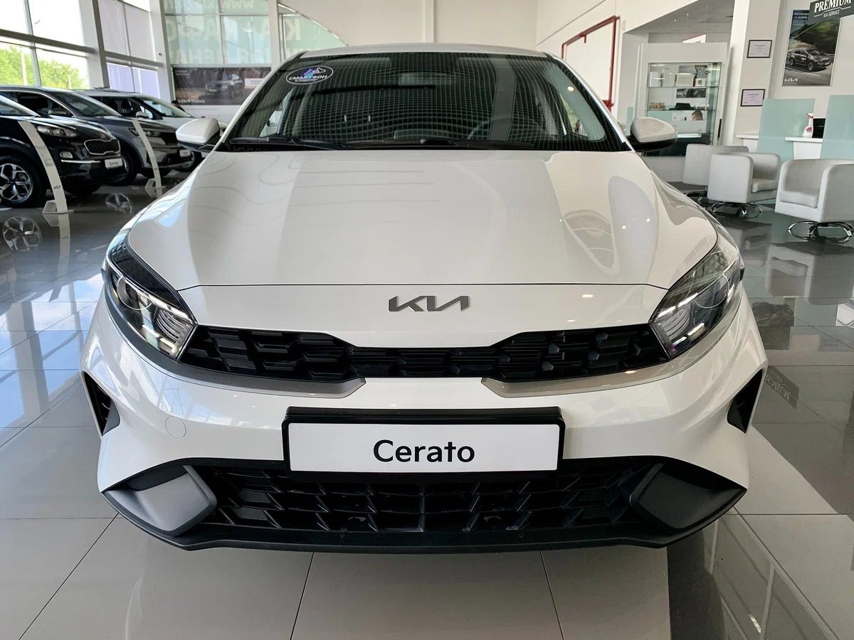 KIA Cerato купить в Сургуте